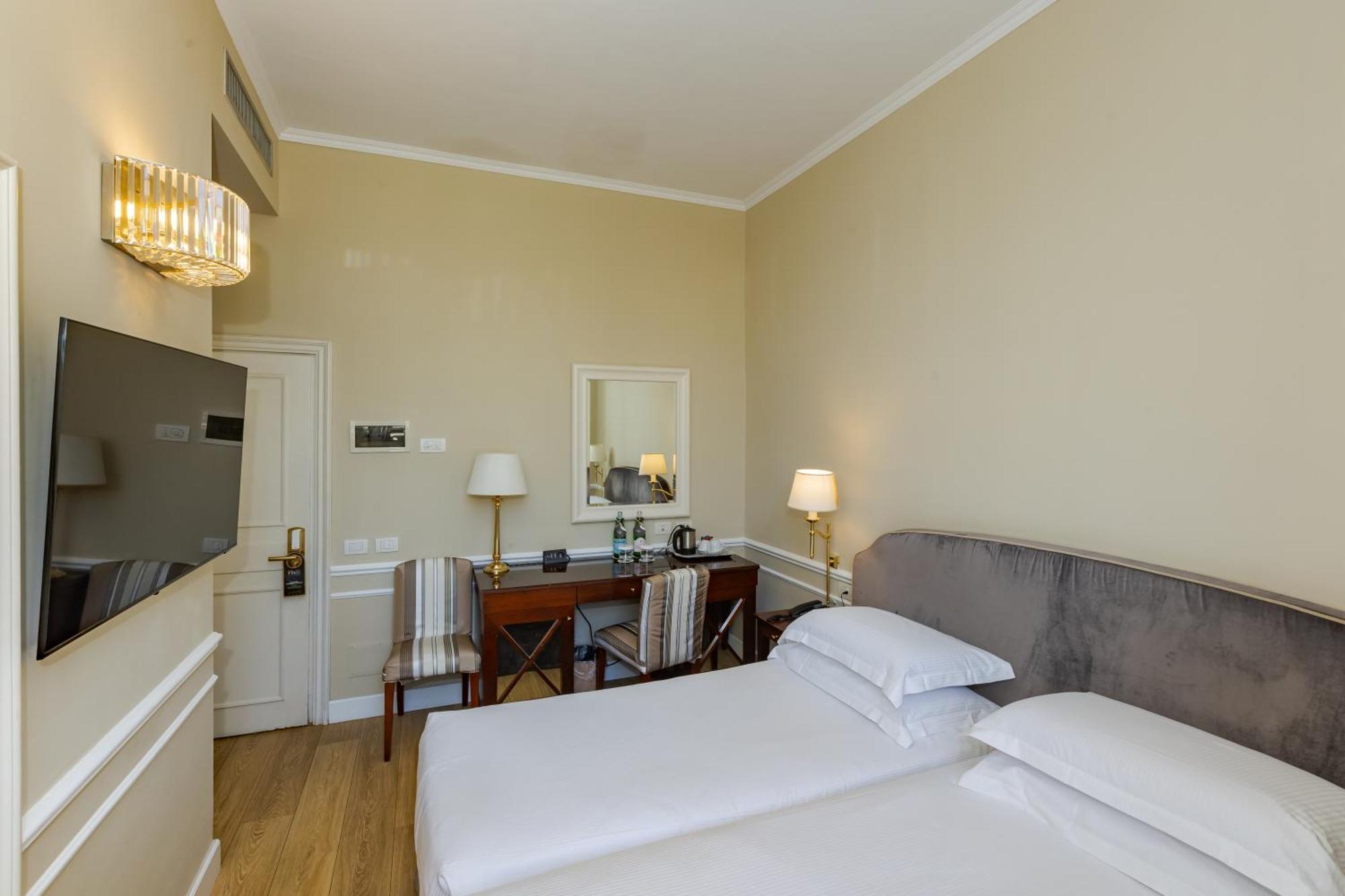 FH55 Hotel Calzaiuoli Firenze Esterno foto